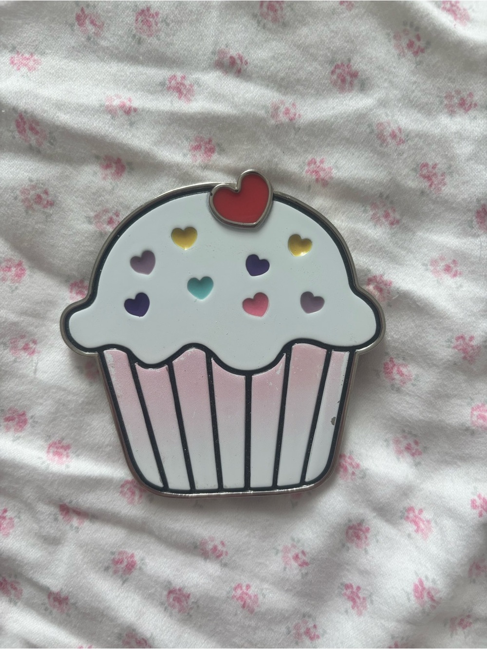 3 for $20! cupcake belt buckle​